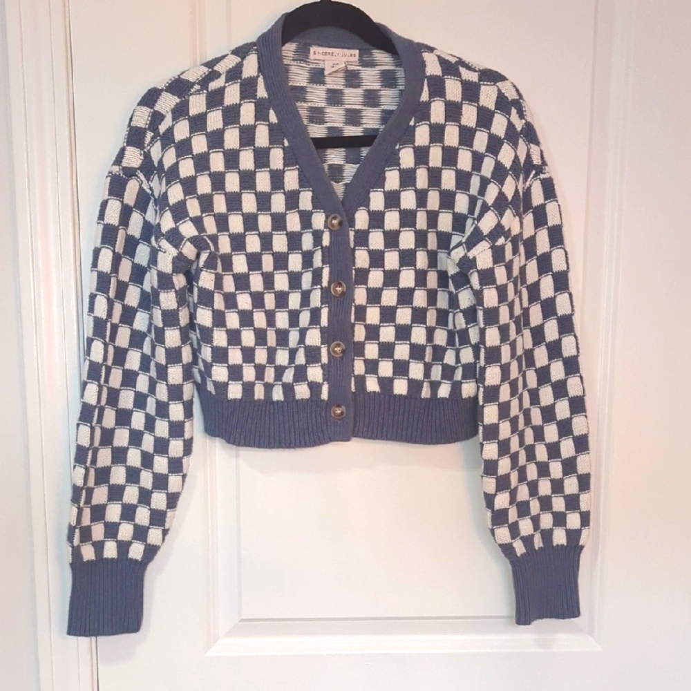 Cropped Checkered Knit Sweater